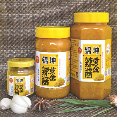 锦坤黄金辣酱100g（左），500g（中），700g（右）